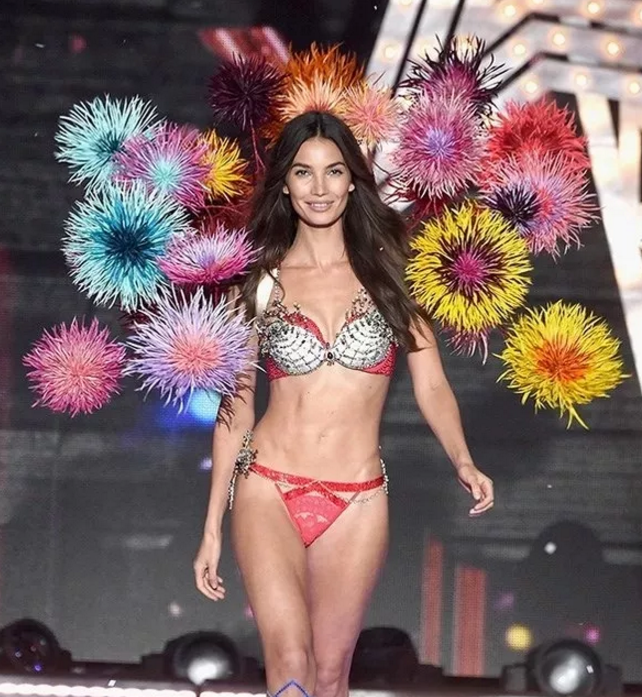 形象設(shè)計(jì)培訓(xùn)班 形象設(shè)計(jì)培訓(xùn)班