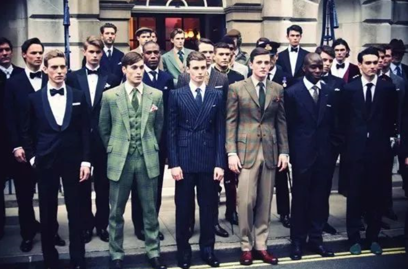 服裝搭配師培訓(xùn)學(xué)校